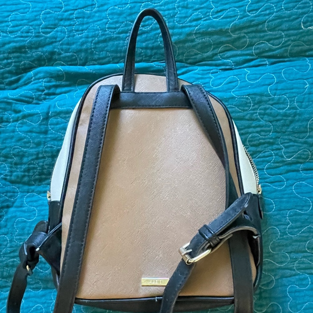 ALDO adjustable mini backpack - Picture 7 of 7